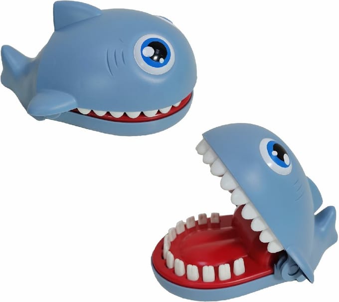 CLOWN GAMES Clown Games Sharky Finger Biting Game (2013036)
