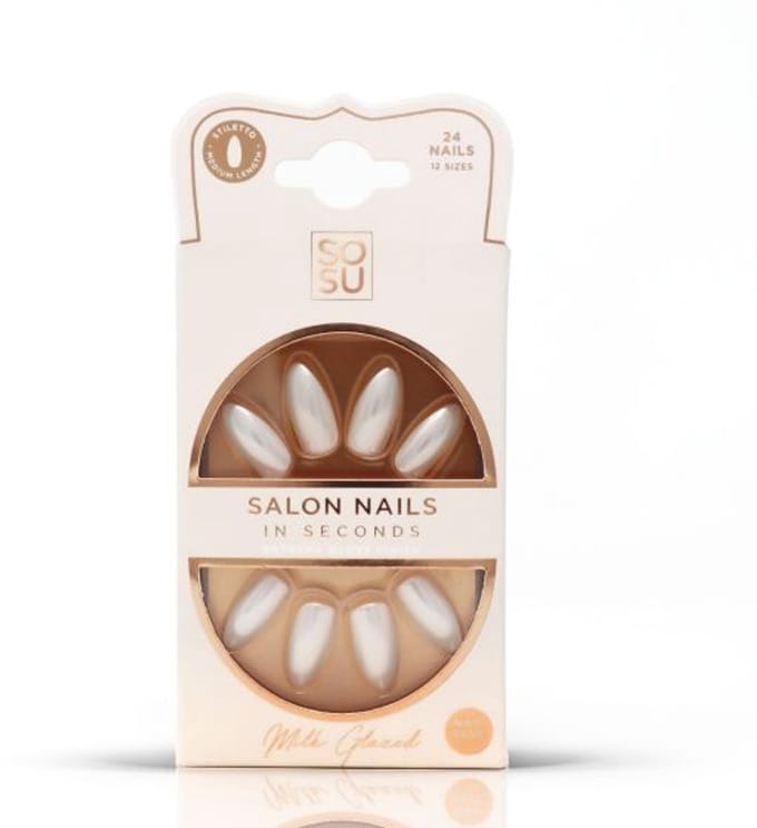 Sosu Salon Nep Nagels in Seconden Milk Glazed incl. lijm 24 stuks