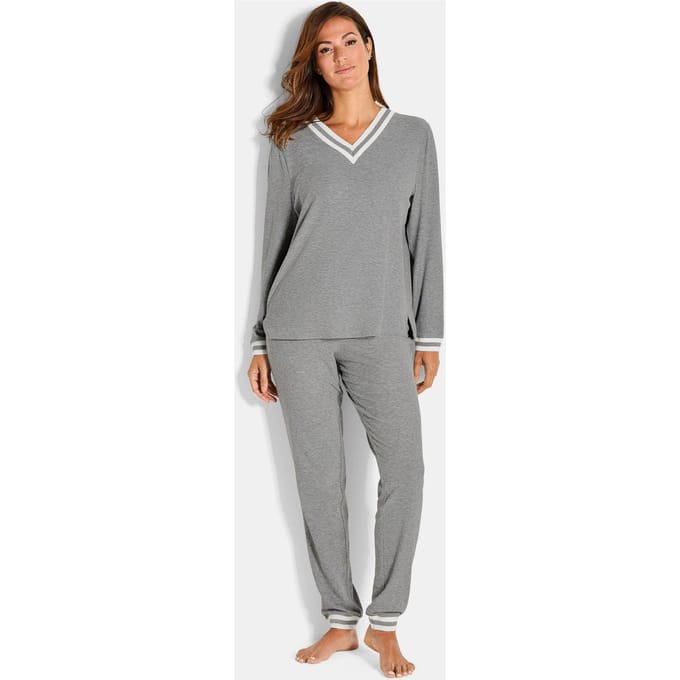 Pyjama met grote V-hals - grijs - Gr. 48 van Goldner Fashion