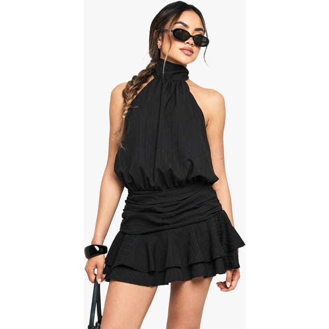 boohoo Dames Getextureerde gerafelde frillrok halterneck mini-jurk | Zwart | Maat: 40