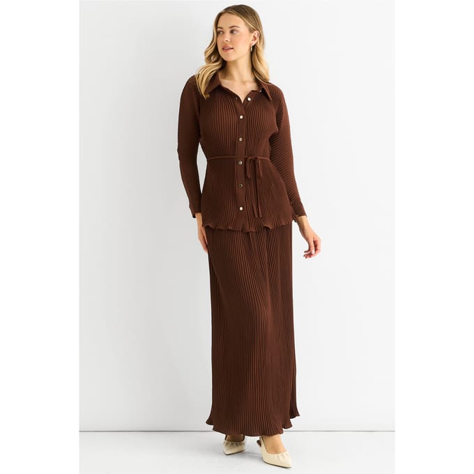Chocoladekleurige plissé maxi-rok met elastische tailleband