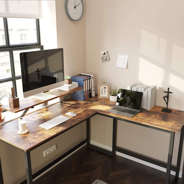 MAZAZU Hoekbureau - L-vormig Bureau - Computertafel - Hout & Metaal - 140x130x76 cm - Bruin Zwart
