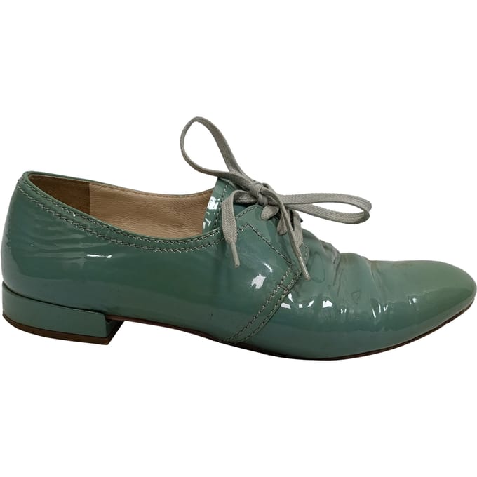 Prada Veterschoenen in Groene Patenten Leer