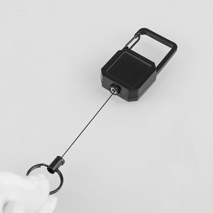 1Pc Staaldraad Touw Hoge Veerkracht Intrekbare Sleutelhanger Buiten Karabijnhaak D-type Anti Verlies Gemakkelijk Te Trekken Gesp Sleutelhanger