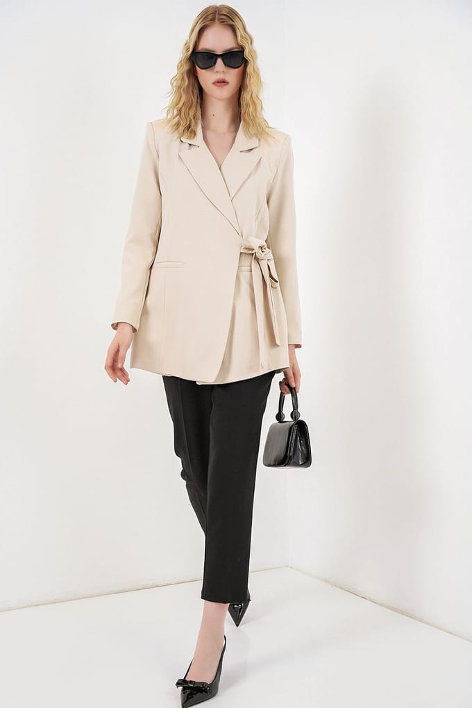 Lange Striksluiting Sjaalkraag Blazer