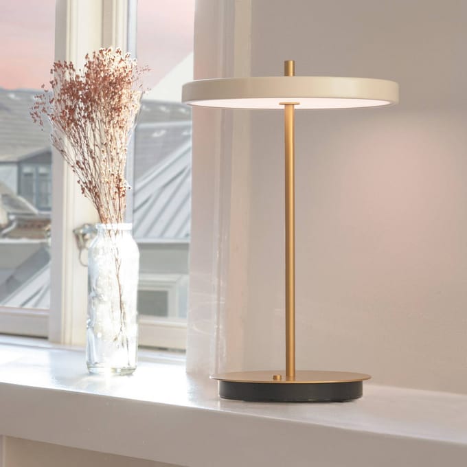 UMAGE LED tafellamp Asteria Move parelwit/messing 31cm