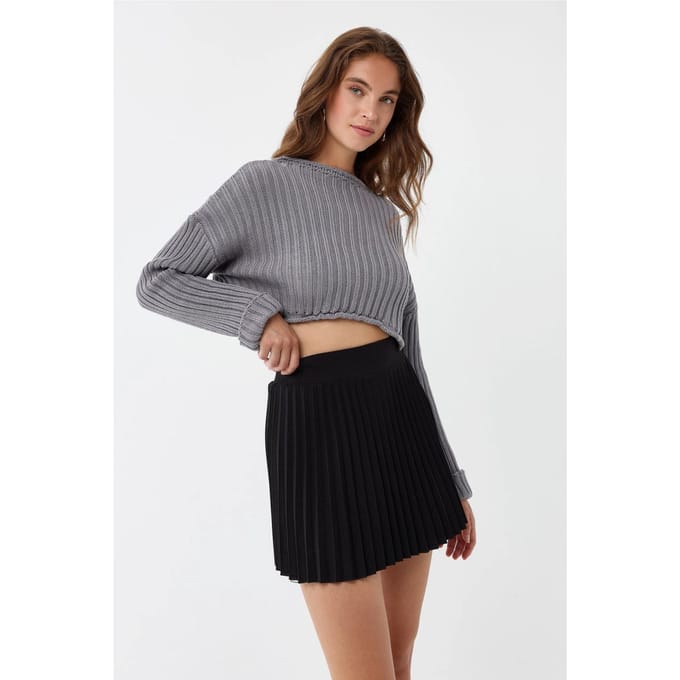 Getailleerde Cropped Trui met Ronde Hals