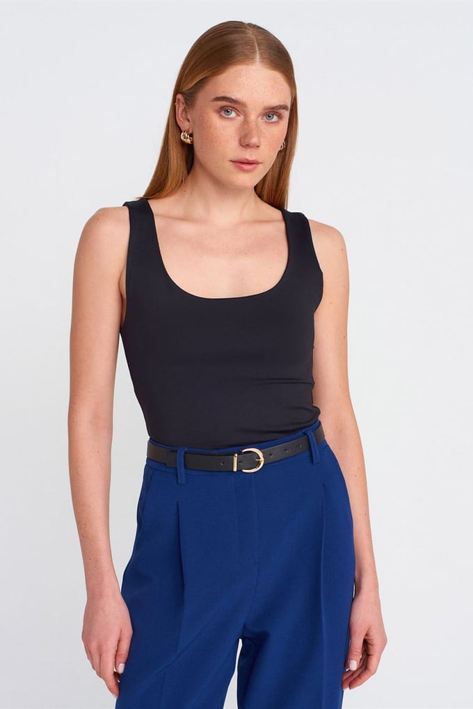 Mouwloze Blouse met Vierkante Halslijn in Slank Model