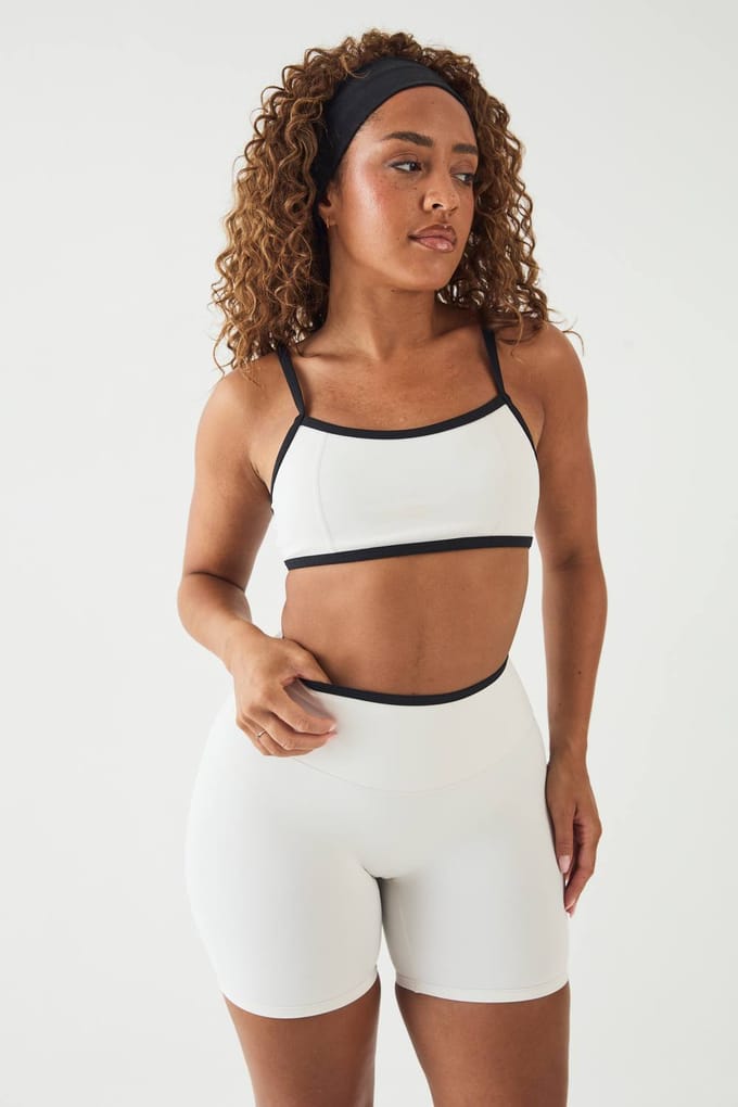 Dames Dsgn Studio Sculpt Mini Short Met Contrasterende Tailleband | Cloud | Maat: Small