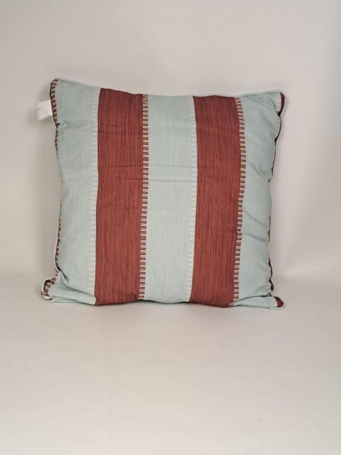 Madison sierkussen 50x50cm Banda Bordo