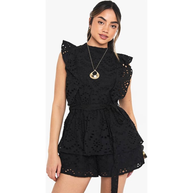 boohoo Dames Broderie Ruffle Playsuit | Zwart | Maat: 40