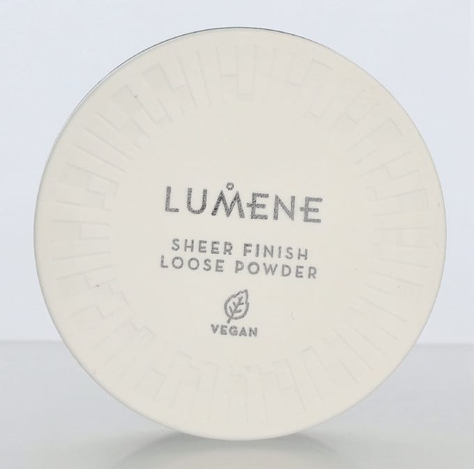 Lumene Sheer Finish Loose Powder 8 g - Translucent