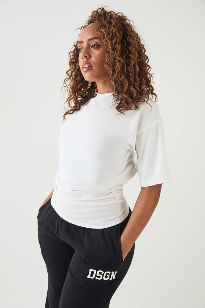 Dames Dsgn Studio Top Met Korte Mouwen En Gerimpelde Zijkant | Wit | Maat: Medium
