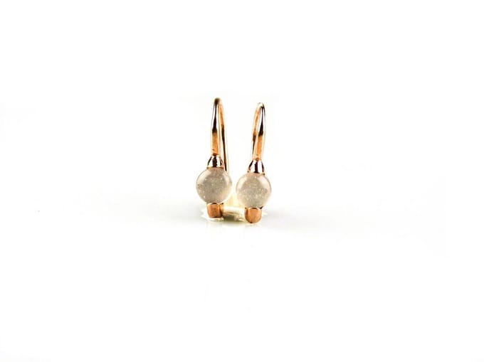 model Piccolo oorringen in zilver roze verguld cabochon grijs
