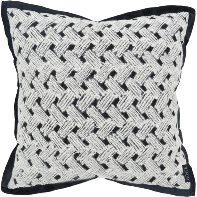NOVÉE Sierkussen nordic braid | 45 x 45 cm | velvet/polyester