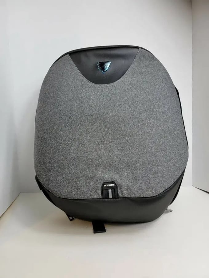 TUNIQ - Laptoptas - Rugzak - Met Cijferslot - USB Poort - Grijs