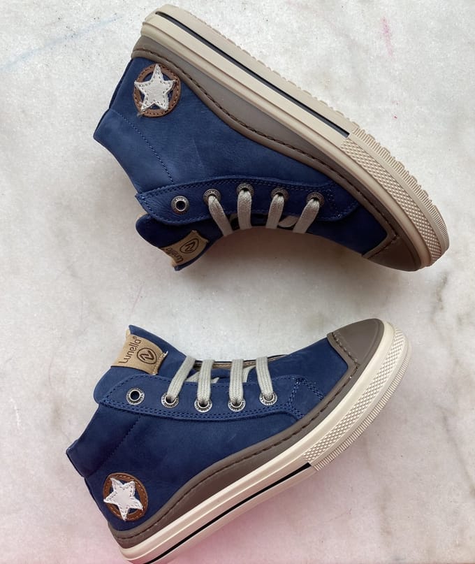 Lunella jongenssneaker blauw met beschermtop maat 30