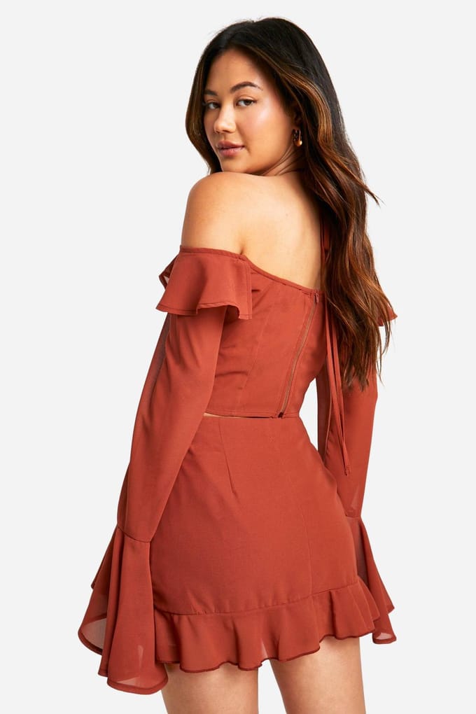 boohoo Dames Chiffon minirok met ruches aan de voorkant | Roest | Maat: 38
