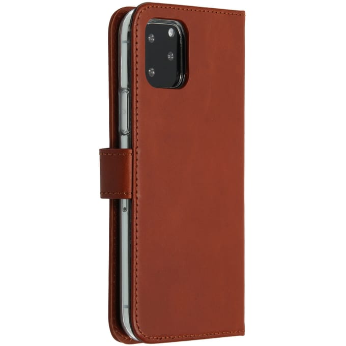 Selencia Hoesje - Geschikt voor Apple iPhone 11 Pro - Echt Lederen Bookcase - Lichtbruin