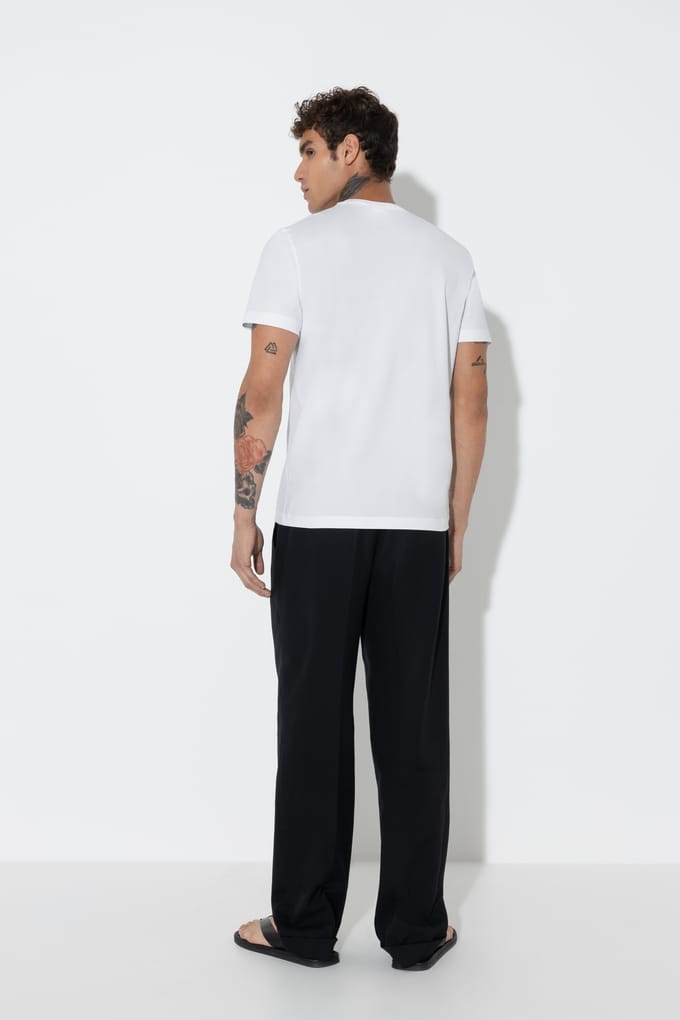 T-shirt Serie The Classic V Wit
