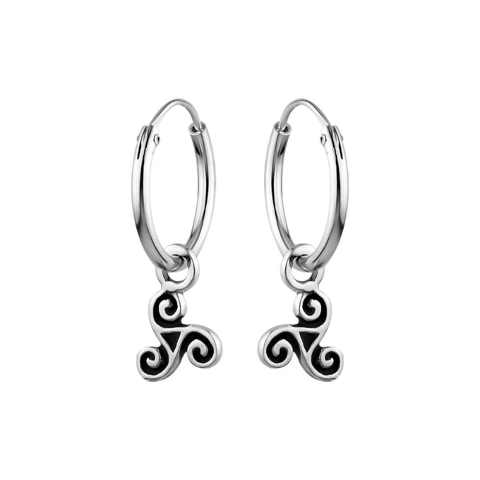 Zilveren oorringen - dames - 925 zilver - triskele hanger