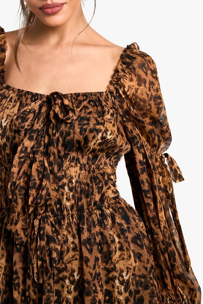boohoo Dames Luipaard Chiffon Melkdame Mini Jurk | Maat: 10