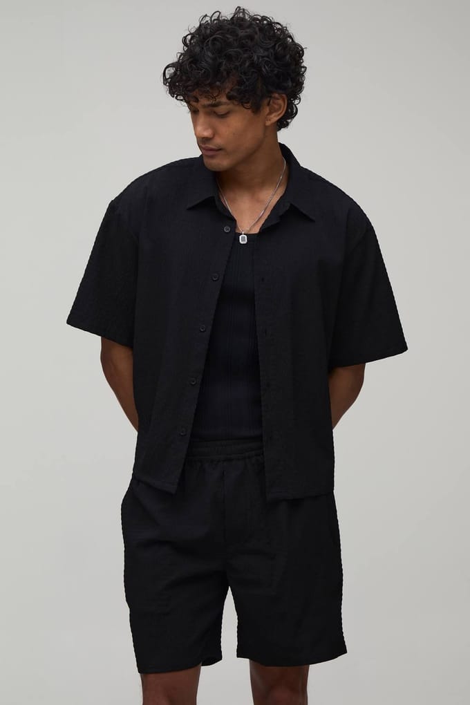 Gestreept Seersucker Oversized Boxy Shirt & Relaxed Short Set | Black | Size Medium