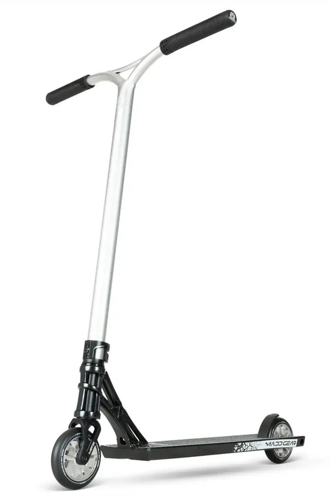Madd Gear MGP MGX - 550 Series - Stuntstep - Jet Black