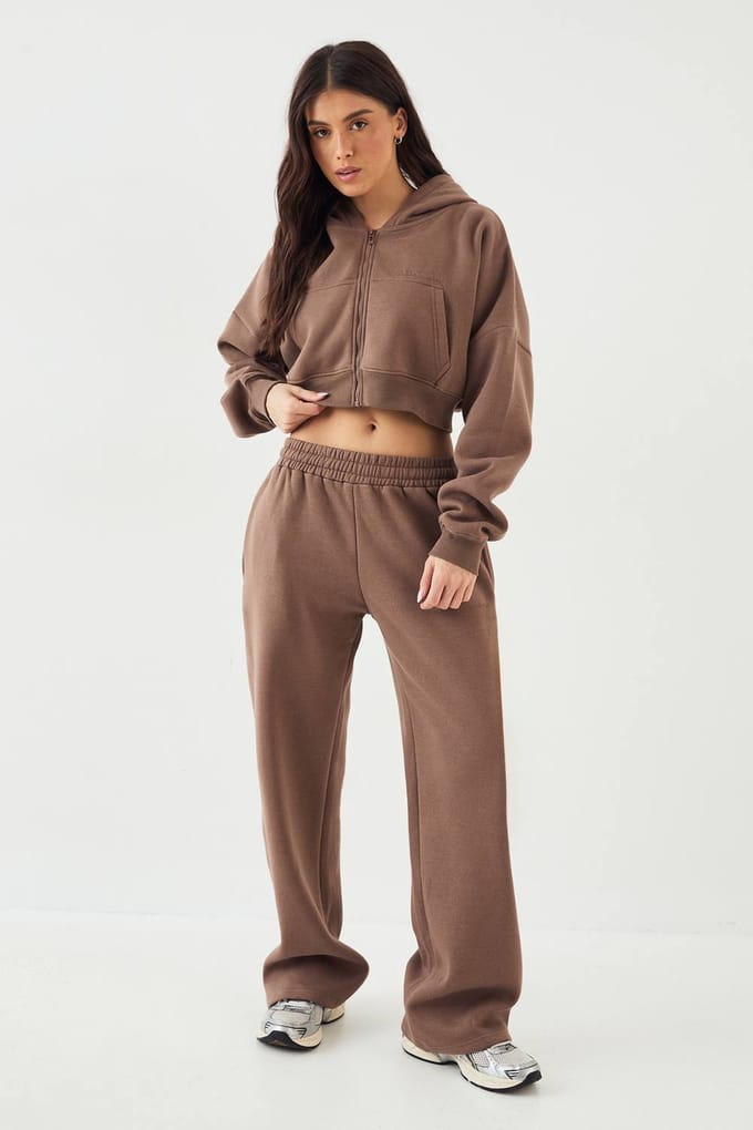 Dames DSGN Studio Boxy Crop Ritshoodie | Mocha | Maat: 3XL