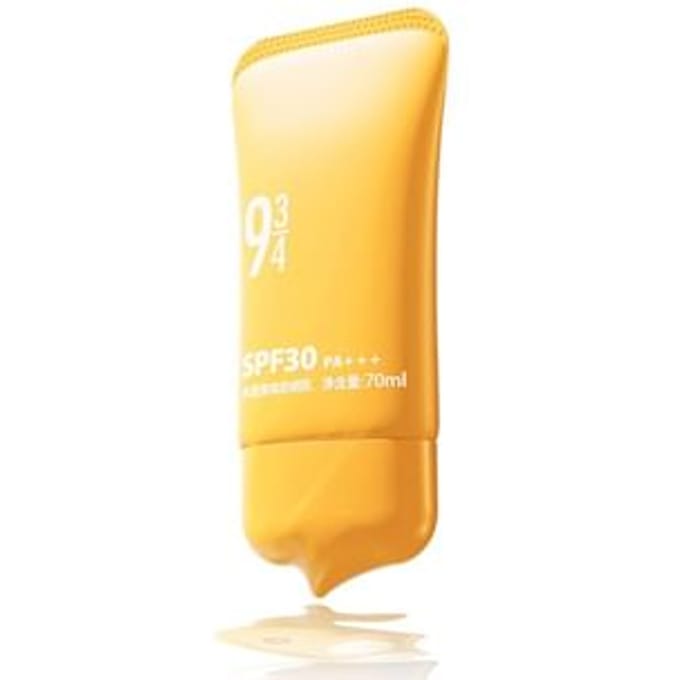 934 - Hydrating Refreshing Sunscreen Lotion SPF 30 PA+++ 70ml