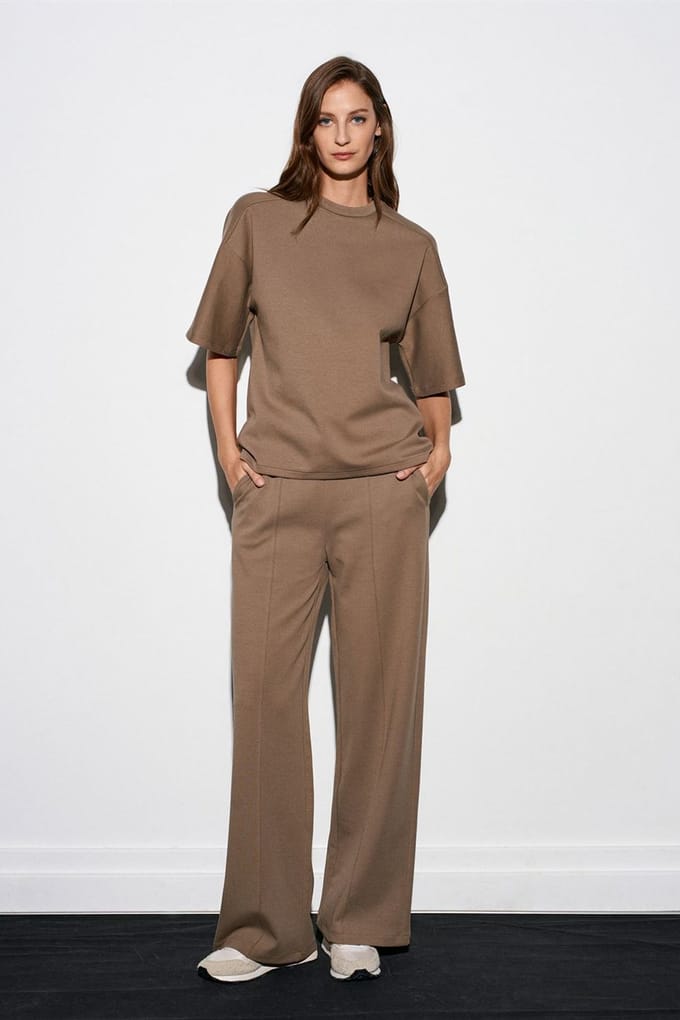 Brede gebreide broek