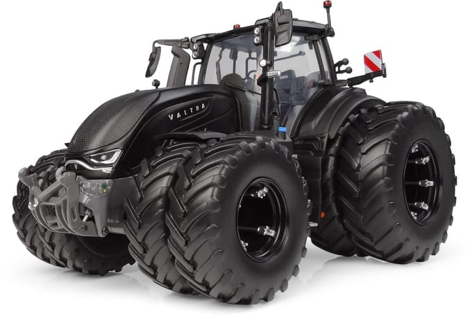 Universal Hobbies Valtra S416 Unlimited Matt Black met Dubbellucht Limited Edition 1:32