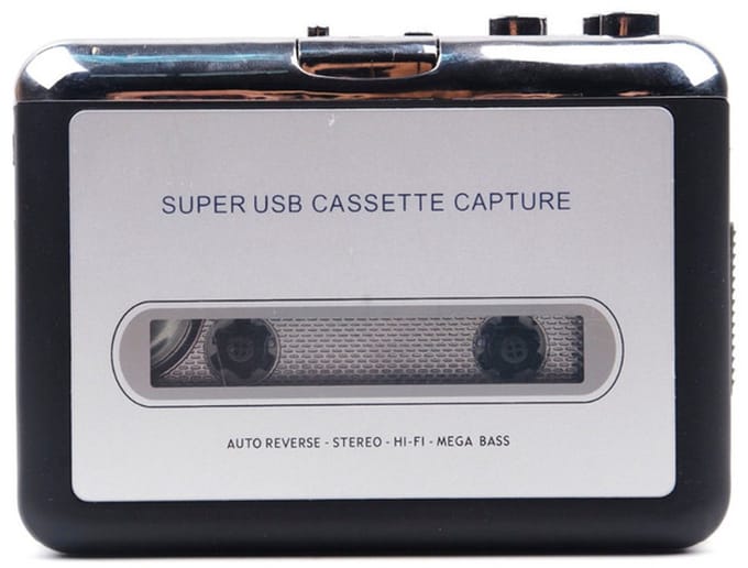 Cassettespeler - walkman - Cassettespeler - Zilverkleurige draagbare cassettespeler - 8*3*11,3 cm