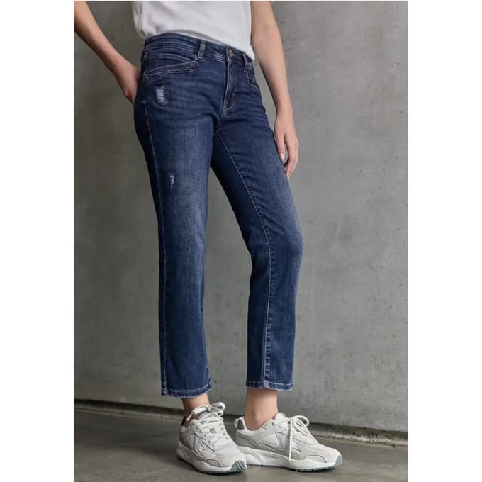Straight Legs jeans