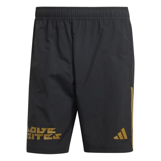 Korte adidas Pride Tiro Downtime