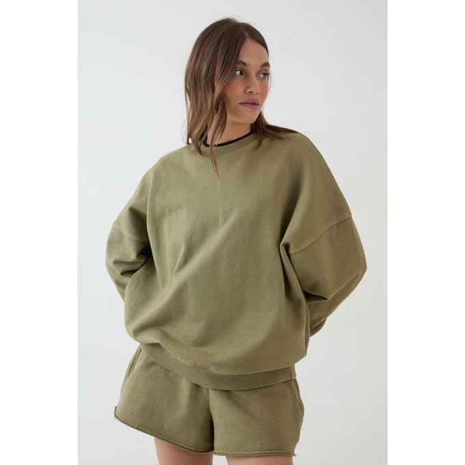 Dames Dsgn Studio Zwaar Gewassen Oversized Sweatshirt | Gewassen Kaki | Maat: Medium