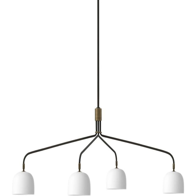 Gubi Kroonluchter Howard 4-lamps 134x103 cm wit/gunmetal