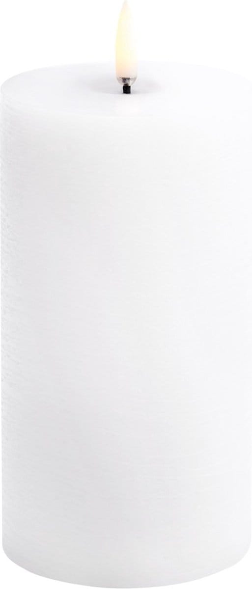 Uyuni led-kaars Melted 7,8 x 15cm nordic white