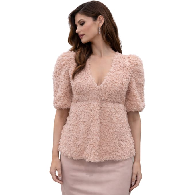 top amelia Vrouw Aniye By a v