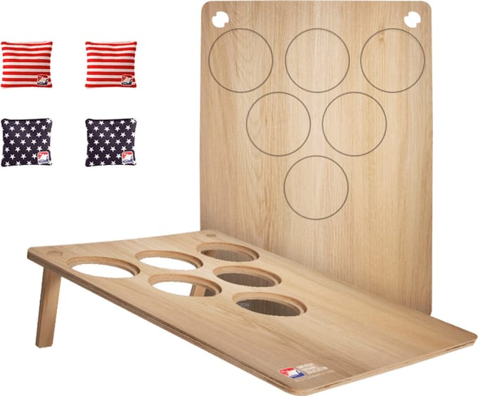 Beerpong Cornhole