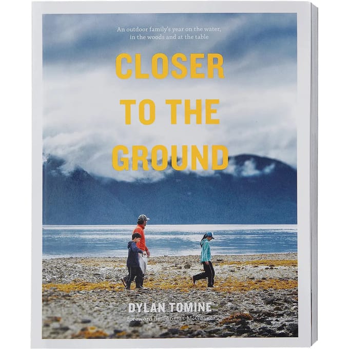 Boek Patagonia Closer to the Ground