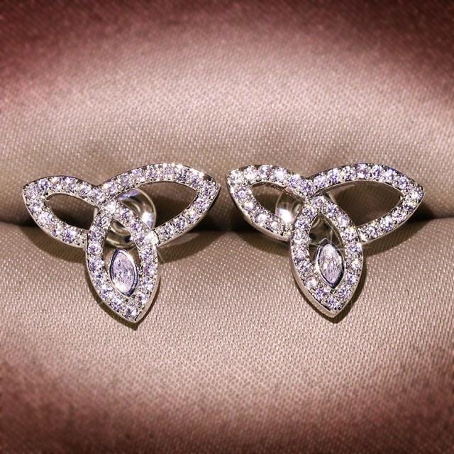 Version Coréenne Tempérament Raffiné Simple Sauvage Avec Boucles d'Oreilles Nœud Zircon Blanc Aiguille Douce Boucles d'Oreilles Net Rouge white