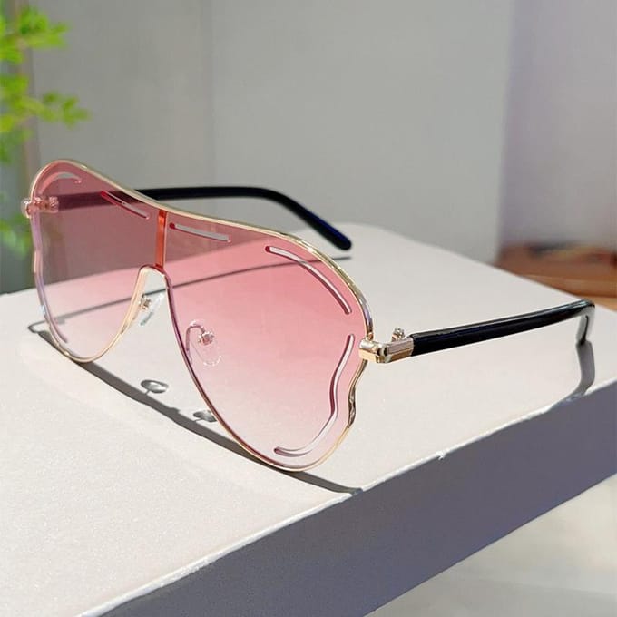 Oversized Schild Punk Zonnebril Dames Luxe Vierkante Zonnebril Metalen Groot Frame UV400 Bescherming
