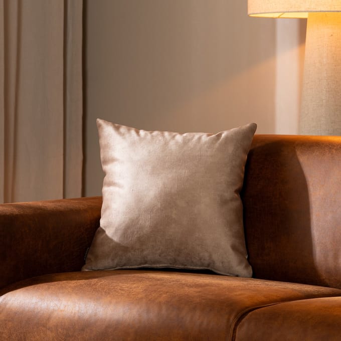 Bronx71® Sierkussen Beau velvet taupe 45 x 45 cm