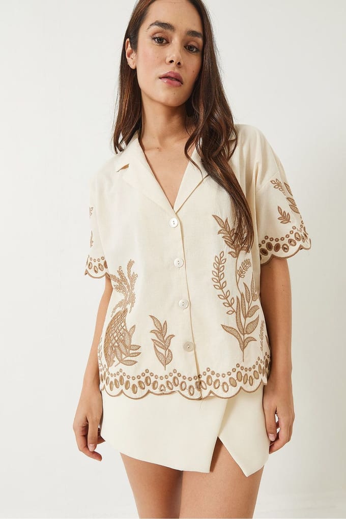 Geborduurd Katoenen Shirt met Knopsluiting