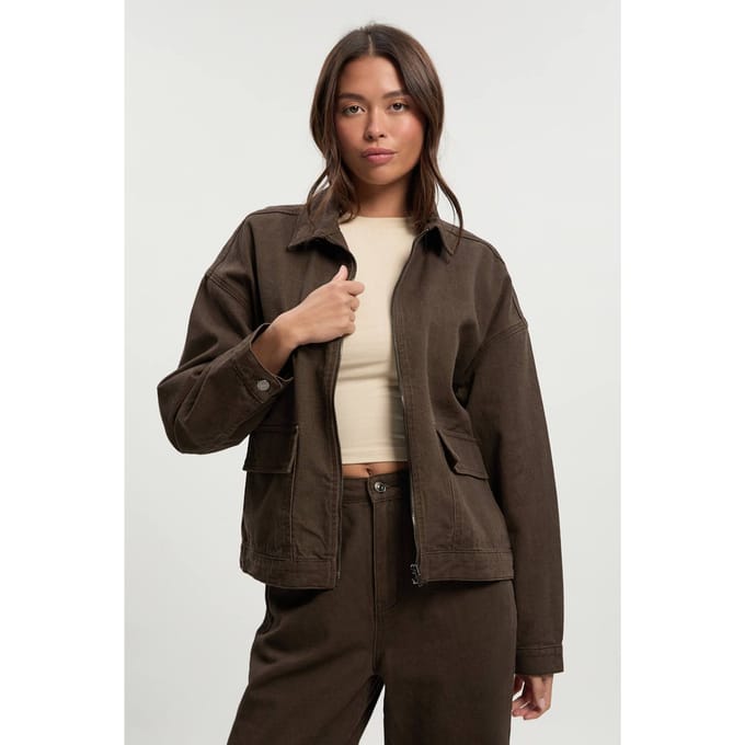 boohoo Dames Twilljas met kraag | Chocolate | Maat: 16