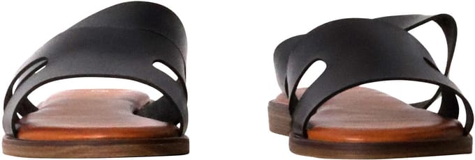 Sandalen om aan te trekken