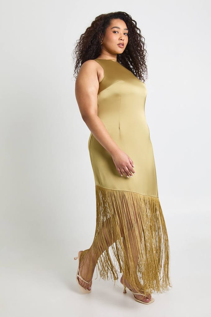 boohoo Dames Plus Cowl Rug Satijn Kwast Jurk | Olive | Maat: 16