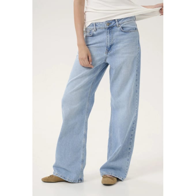 My Essential Wardrobe 10704222 35 the louis 139 high wide