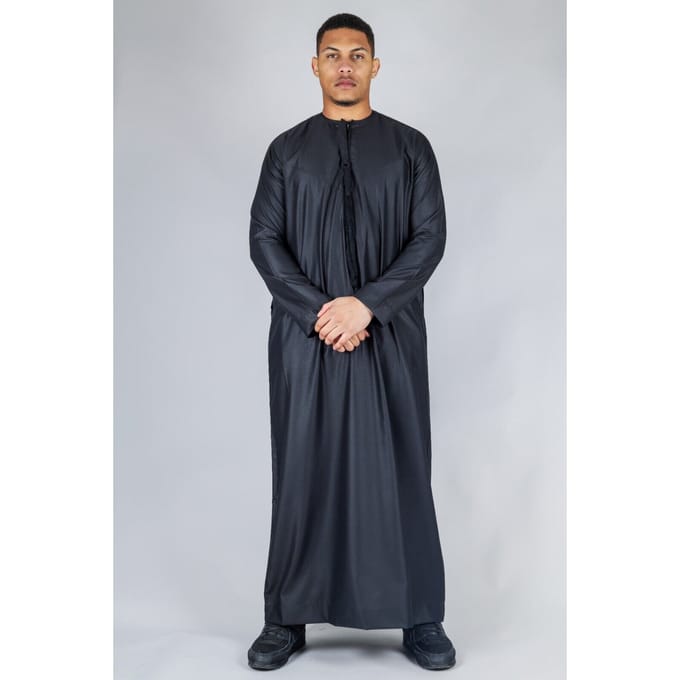 Zwarte heren Thobe Emirati Islamitische Jubba Robe Eid Kwastjes Normale Pasvorm